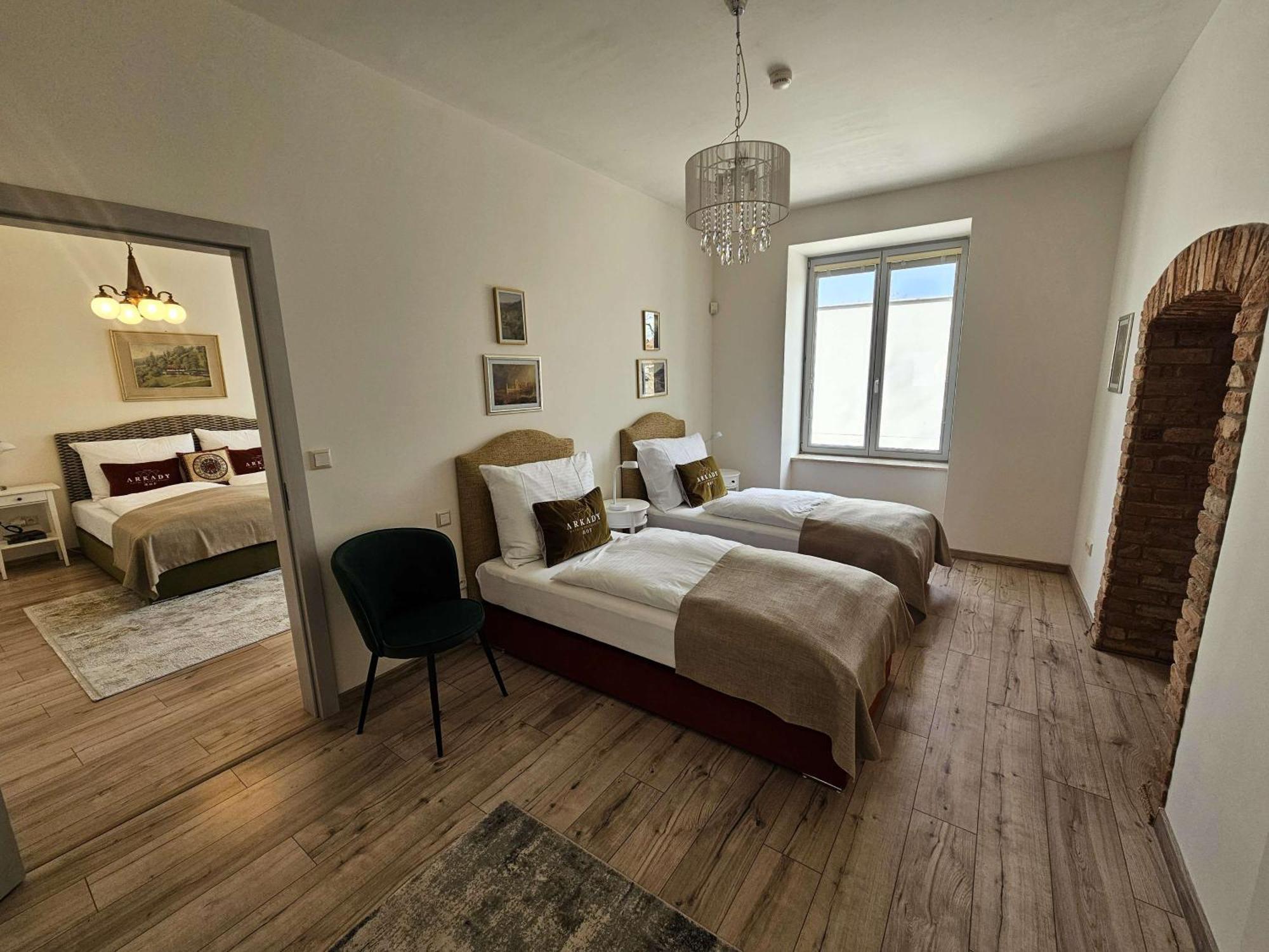 Arkady Hof Hotel Stupava Zimmer foto