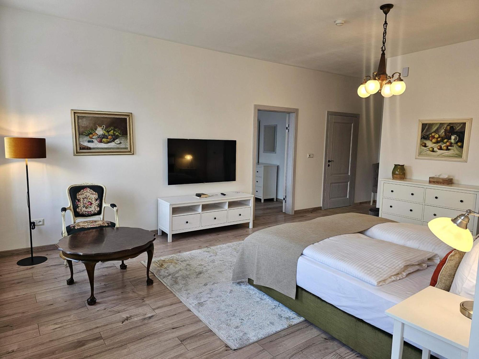 Arkady Hof Hotel Stupava Zimmer foto